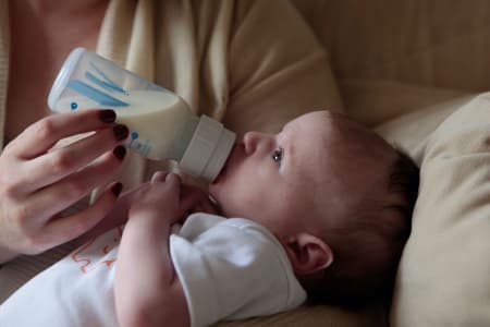 best newborn books for first time moms